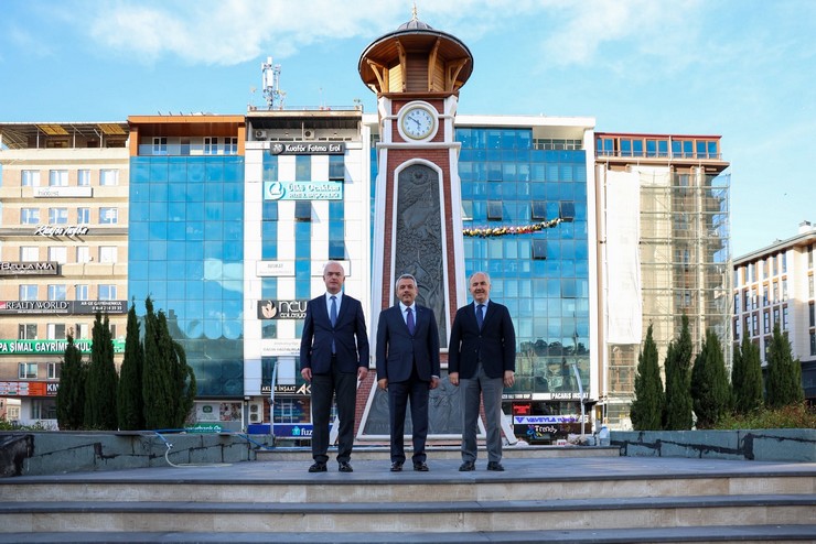 15-temmuz-demokrasi-ve-cumhuriyet-meydan-2.jpg