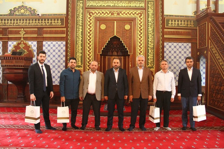 rizede-camiler-ve-din-gorevlileri-haftasi-ezani-guzel-okuma-ve-etkili-hutbe-sunumu-yarismalarinda-rize-birincileri-belirlendi-1.jpg