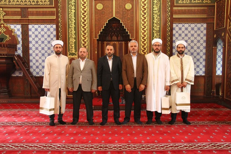 rizede-camiler-ve-din-gorevlileri-haftasi-ezani-guzel-okuma-ve-etkili-hutbe-sunumu-yarismalarinda-rize-birincileri-belirlendi-2.jpg