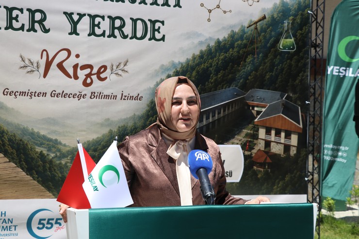 rizede-bilim-tarihi-her-yerde-programi-gerceklestirildi-2.jpg