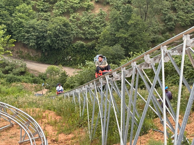 40-kilometre-hiz-850-metrelik-parkur-karadenizin-en-uzun-dag-kizagi-trabzonda-hizmete-giriyor-7.jpg
