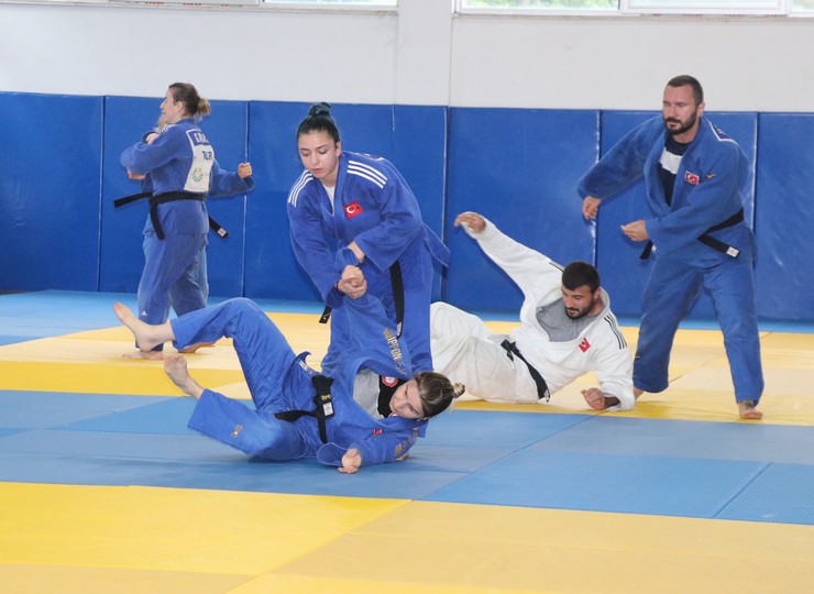 paralimpik-judo-milli-takimi-agustosta-almanyanin-heidelberg-kentinde-duzenlenecek-ibsa-para-judo-avrupa-sampiyonasinin-hazirliklarini-rizede-surduruyor-3.jpg