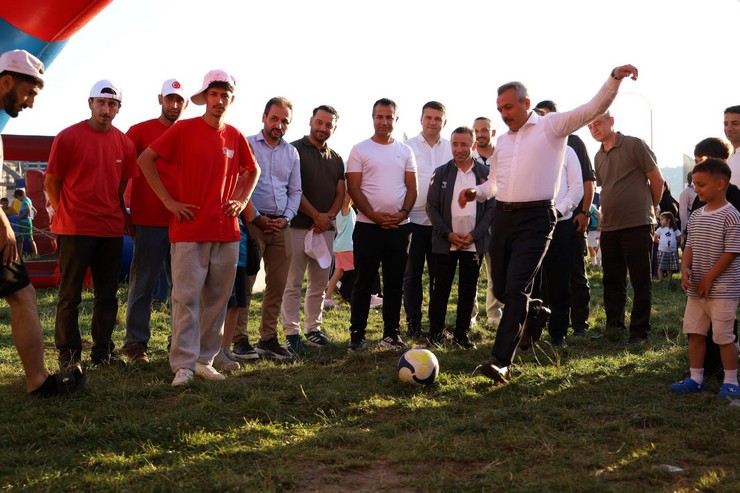 rizede-yaz-spor-okullari-coskuyla-basladi-12.jpg