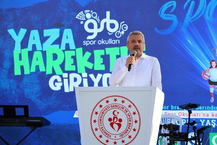 rizede-yaz-spor-okullari-coskuyla-basladi-2.jpg