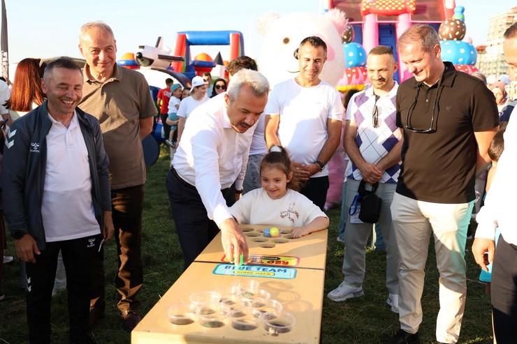 rizede-yaz-spor-okullari-coskuyla-basladi-8.jpg