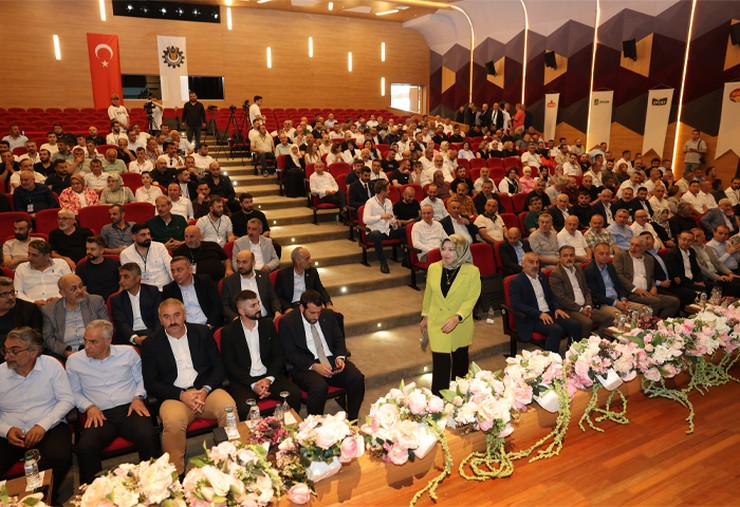 z-gida-is-sendikasi-dogu-karadeniz-rize-subesinin-4-olagan-genel-kurulu-ramada-otelde-gerceklestirilen-yogun-bir-katilimla-tamamlandi.jpg