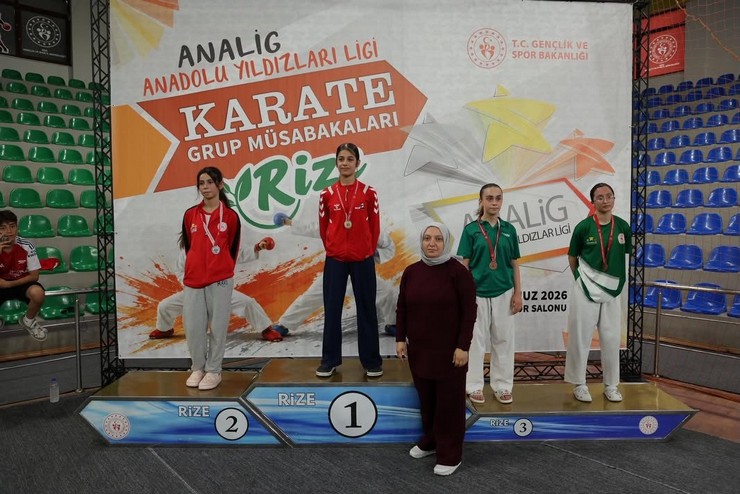 anadolu-yildizlar-ligi-karate-grup-musabakalari-rizede-tamamlandi-14.jpg