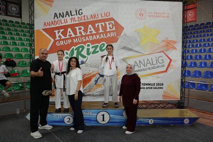 anadolu-yildizlar-ligi-karate-grup-musabakalari-rizede-tamamlandi-15.jpg