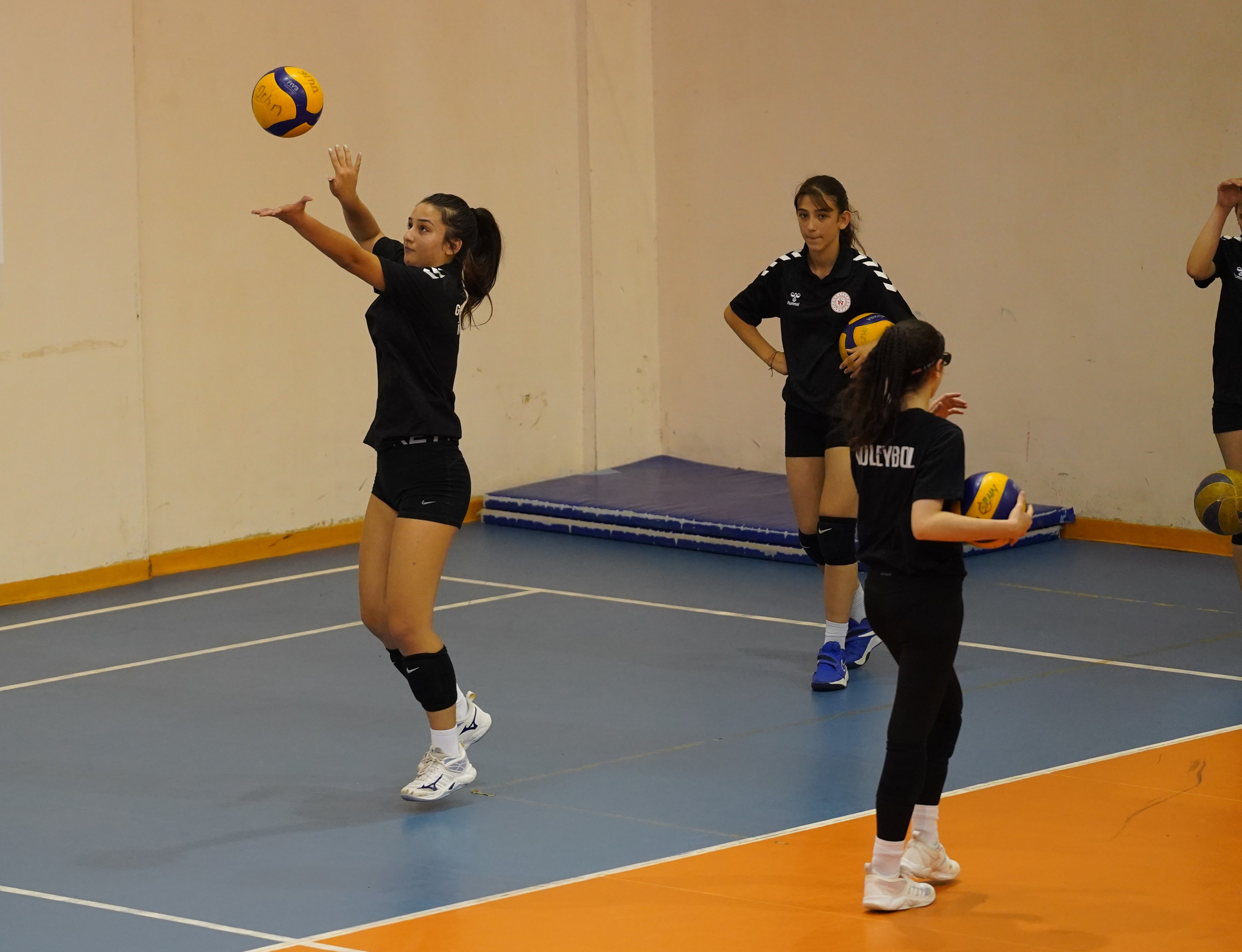 aw742358-05.jpg
