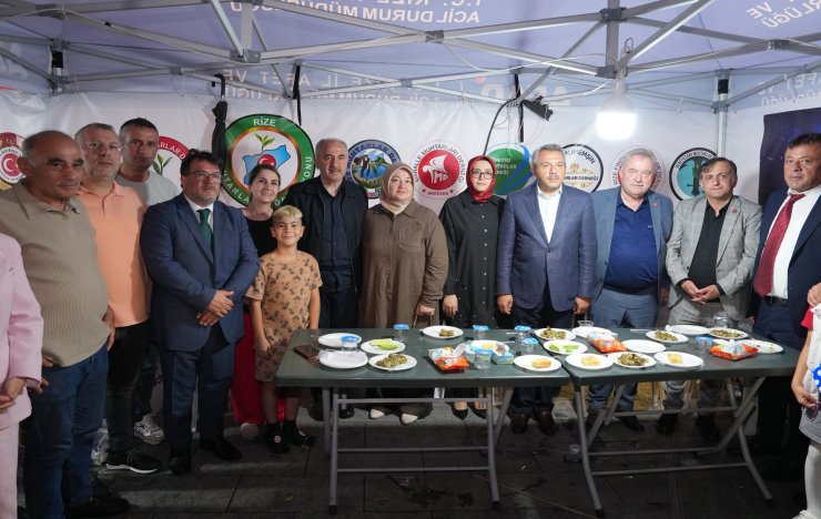 rizenin-15-temmuz-anmasi-demokrasi-ve-birlik-ruhu-yeniden-canlandirildi-5.jpg