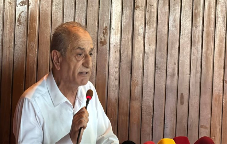 necati-topaloglu-chp-rize-merkez-ilce-baskani-gorevden-alinma-tepki-toplantisi-7.jpg
