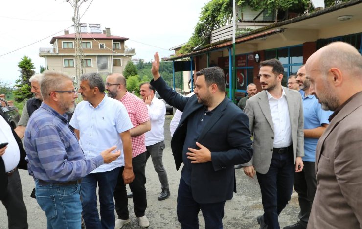 rize-il-genel-meclisi-koylerin-yasam-standartlarini-yukseltmek-ve-altyapi-sorunlarina-koklu-cozumler-uretmek-amaciyla-tuglali-koyu-degerlendirm-toplantisi-6.jpg