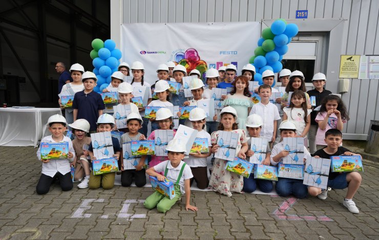 sanko-enerji-endustriyel-otomasyon-devi-festo-is-birligiyle-rizede-anlamli-bir-projeye-imza-atti-rize-kizilagac-hes-isletmesinde-duzenlenen-enerjinin-kucuk-mucitleri-etkinligi-4.jpg