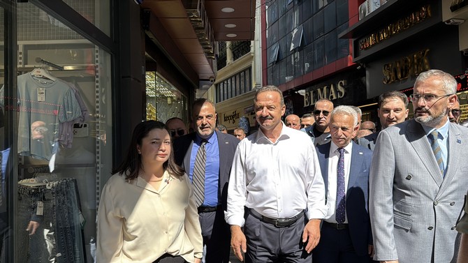 anahtar-parti-genel-baskani-yavuz-agiralioglu-sol-3-rizede-cesitli-ziyaretlerde-bulundu-1.jpg
