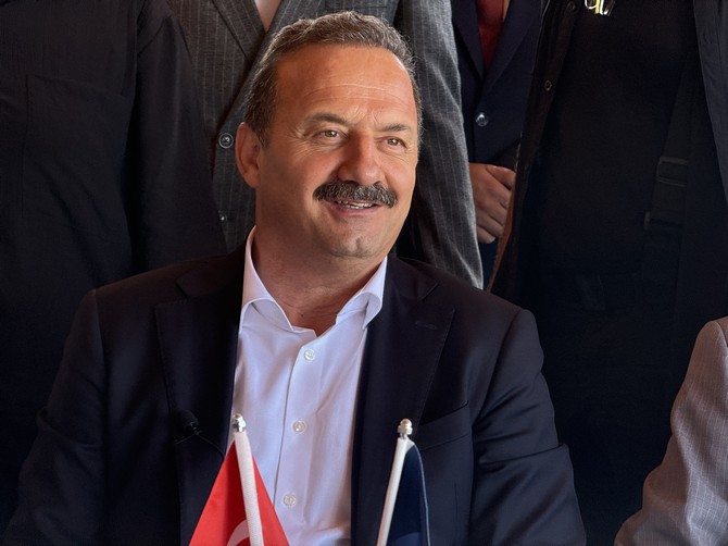 anahtar-parti-genel-baskani-yavuz-agiralioglu-sol-3-rizede-cesitli-ziyaretlerde-bulundu-3.jpg