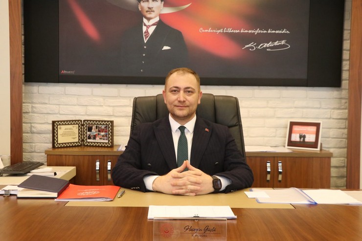 yaklasik-bir-yildir-rize-aile-ve-sosyal-hizmetler-il-muduru-olarak-gorev-yapan-huseyin-guclu-aile-ve-sosyal-hizmetler-bakanligi-ozel-kalem-mudurlugune-gorevlendirildi-2.jpg