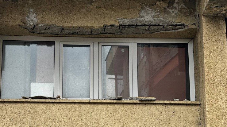 rizede-eski-sgk-binasi-ozel-mulk-tehlikeye-davetiye-cikariyor-1.jpg