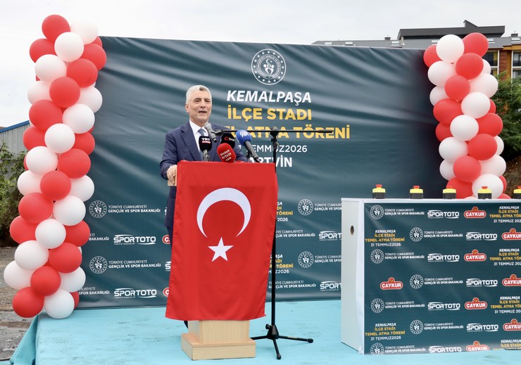 ticaret-bakani-omer-bolat-sarp-gumruk-kapisinda-incelemelerde-bulundu-7.jpg