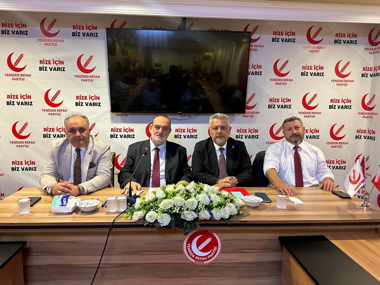 yeniden-refah-partisi-rize-il-baskanligi-temmuz-ayi-il-divan-toplantisini-gerceklestirdi-3.jpg