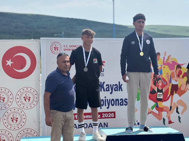 rize-kayak-takimindan-ardahanda-madalya-ambargosu-9.jpg