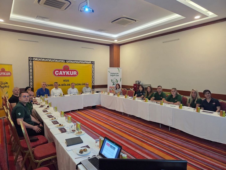 aykur-genel-muduru-alim-bayilerle-orduda-bulustu-1.jpg