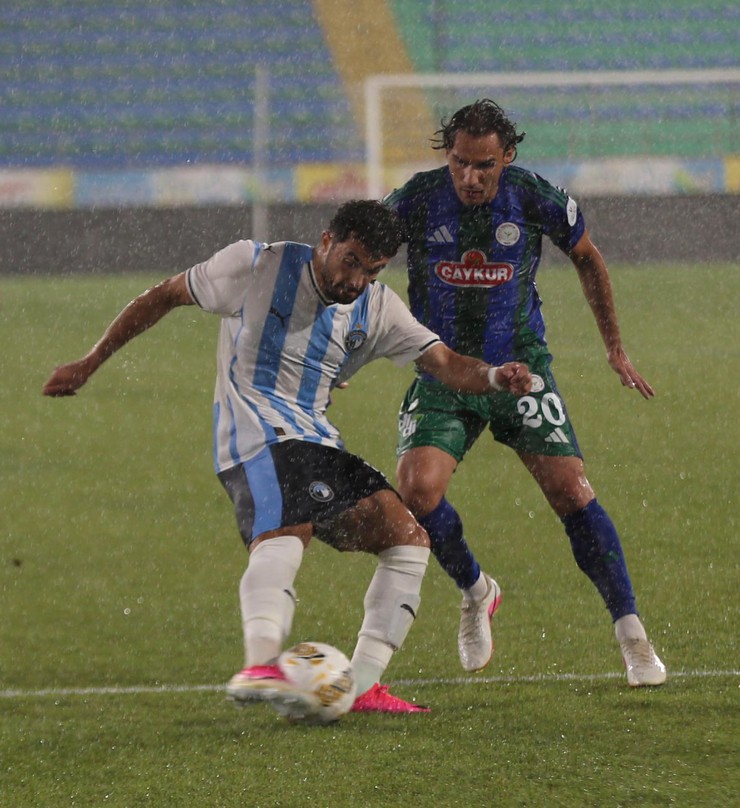 tredyol-super-lig-ekiplerinden-caykur-rizespor-mehmet-cengiz-tesislerinde-oynanan-hazirlik-macinda-misir-premier-ligi-ekiplerinden-pyramids-fc-ile-karsilasti-2.jpg