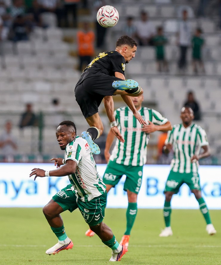 tumosan-konyaspor-caykur-rizespor-7-001.jpg