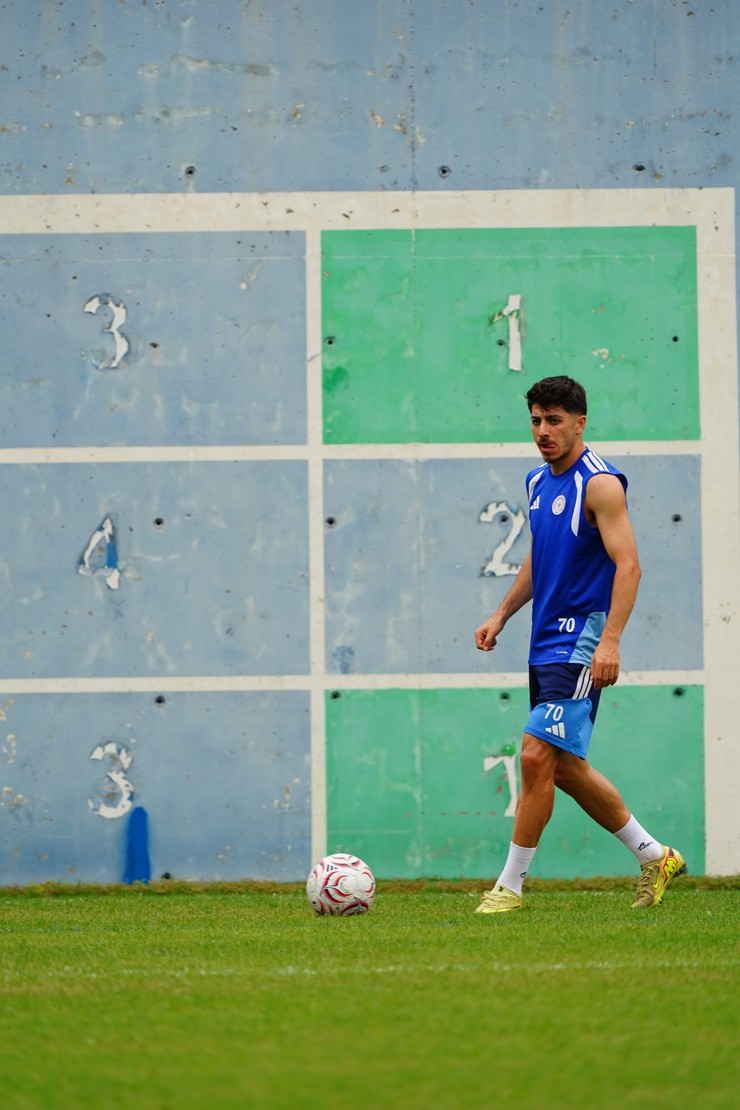 caykur-rizespor-super-ligin-2-haftasinda-evinde-agirlayacagi-samsunspor-macinin-hazirliklarina-ara-vermeden-basladi-15.jpg