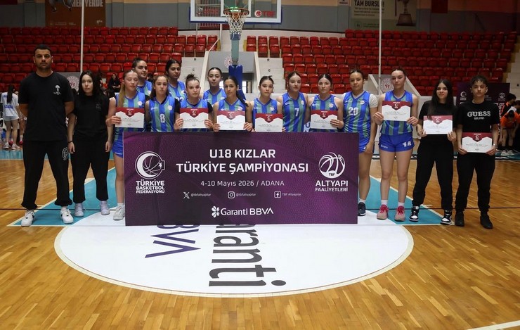caykur-rizesporun-altyapi-zaferi-16-brans-25-milli-gurur-1.jpg