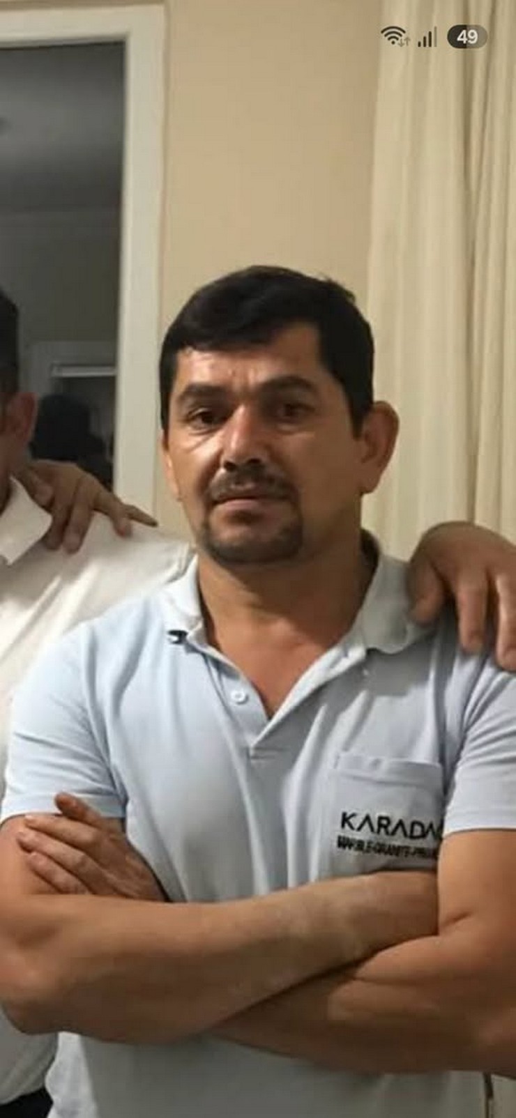 giresunun-kesap-ilcesinde-iki-aracin-karistigi-kazanin-ardindan-suruculer-arasinda-cikan-kavgada-tabancayla-vurulan-salim-atmaca-hayatini-kaybetti-5.jpg