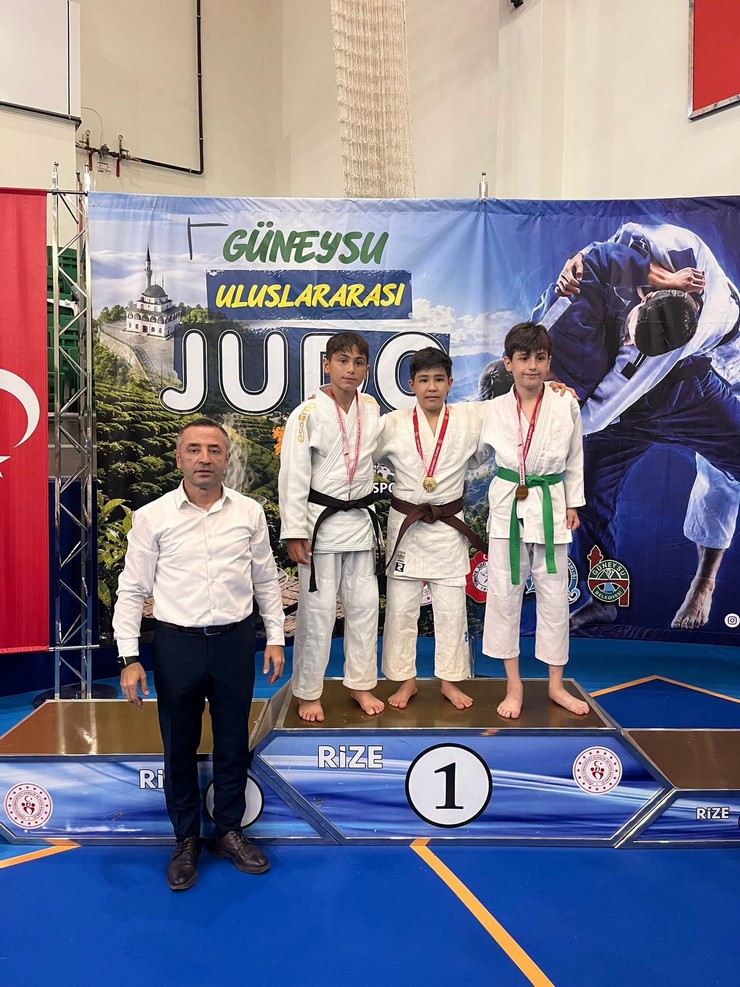 guneysuda-uluslararasi-judo-cay-kupasi-heyecani-sona-erdi-11.jpg