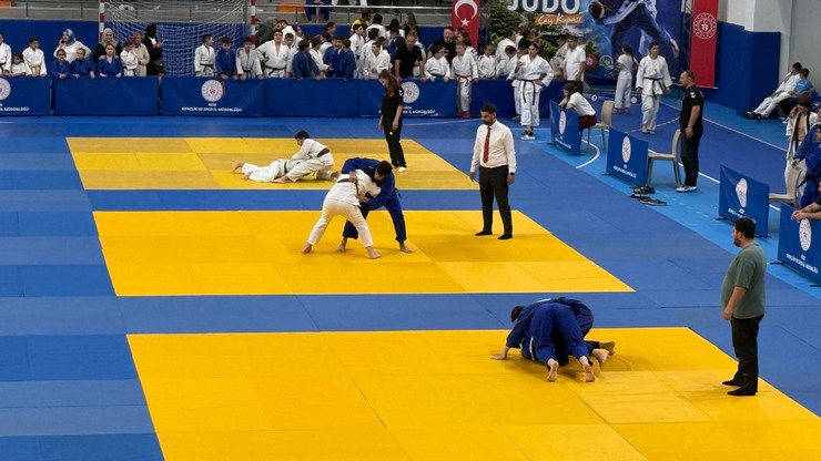 guneysuda-uluslararasi-judo-cay-kupasi-heyecani-sona-erdi-7.jpg