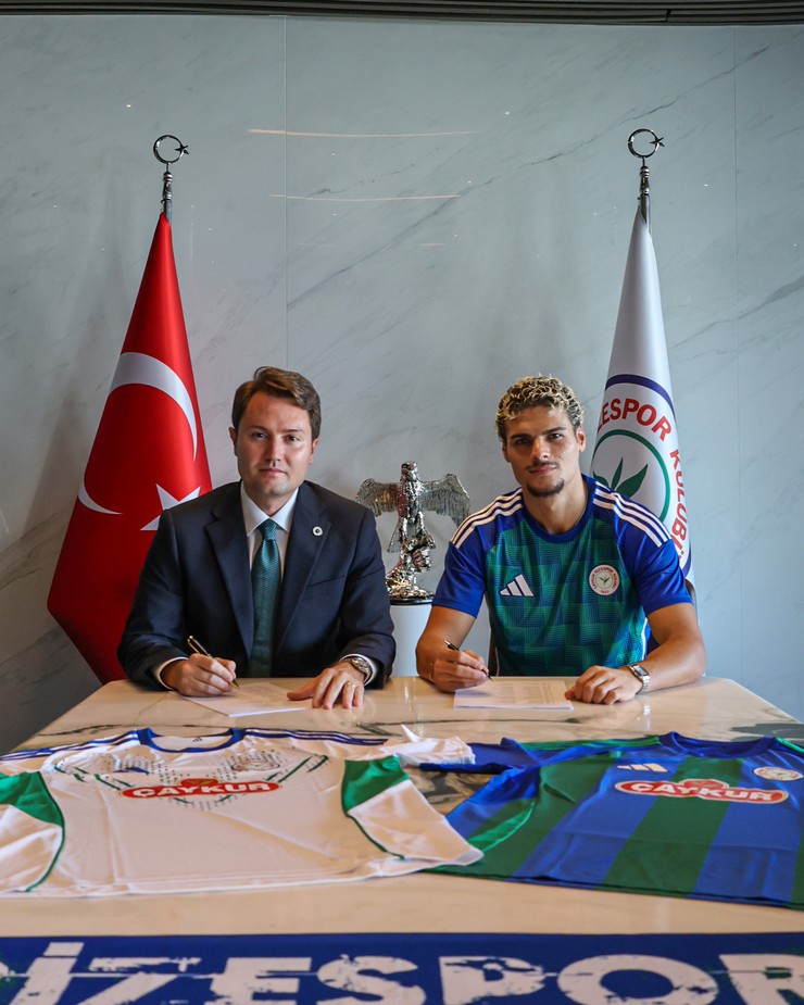 eski-besiktasli-can-bozdogan-caykur-rizespor-ile-sozlesme-imzaladi-1.jpg