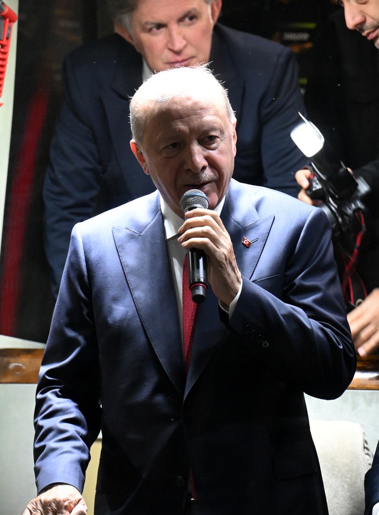 cumhurbaskani-erdogan-guneysuda-vatandaslara-hitap-etti-9.jpg
