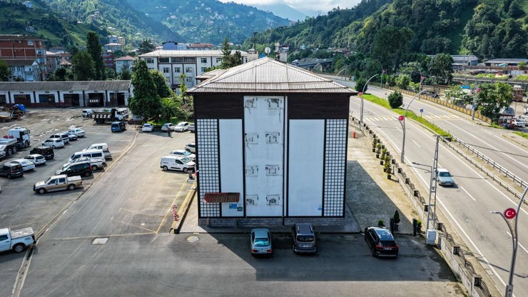 rize-il-ozel-idaresinin-engindere-yerleskesi-yikiliyor-ihale-22-eylulde-9.jpg