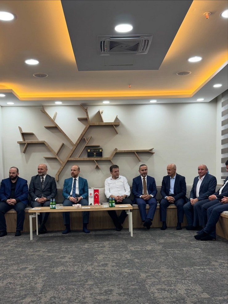 bilal-erdogan-rizede-stk-temsilcileriyle-bir-araya-geldi-1.jpg