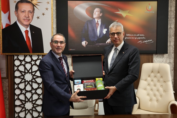 saglik-bakani-prof-dr-kemal-memisoglu-rizede-12.jpg