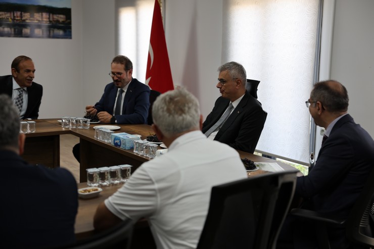 saglik-bakani-prof-dr-kemal-memisoglu-rizede-16.jpg