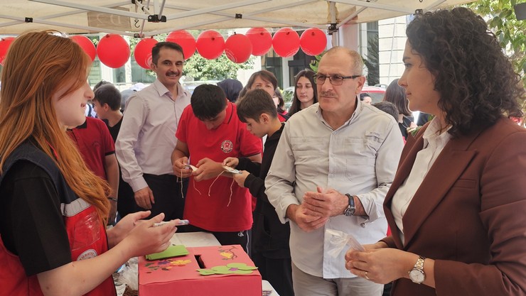 artvinde-iklim-degisikligi-farkindalik-etkinligi-duzenlendi-4.jpg