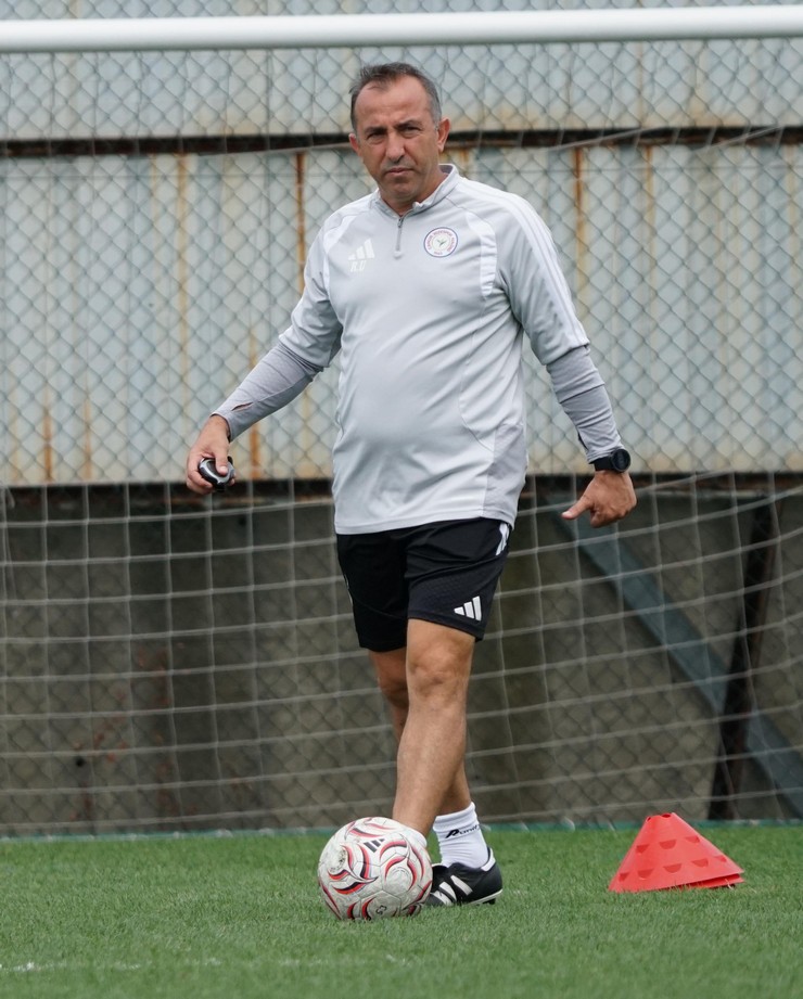 aykur-rizesporlu-sowedan-gol-beklentisi-yorumu-11.jpg