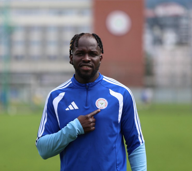 aykur-rizesporlu-sowedan-gol-beklentisi-yorumu-3.jpg
