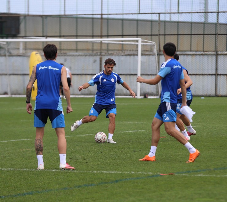 caykur-rizesporlu-sowedan-gol-beklentisi-yorumu-8.jpg