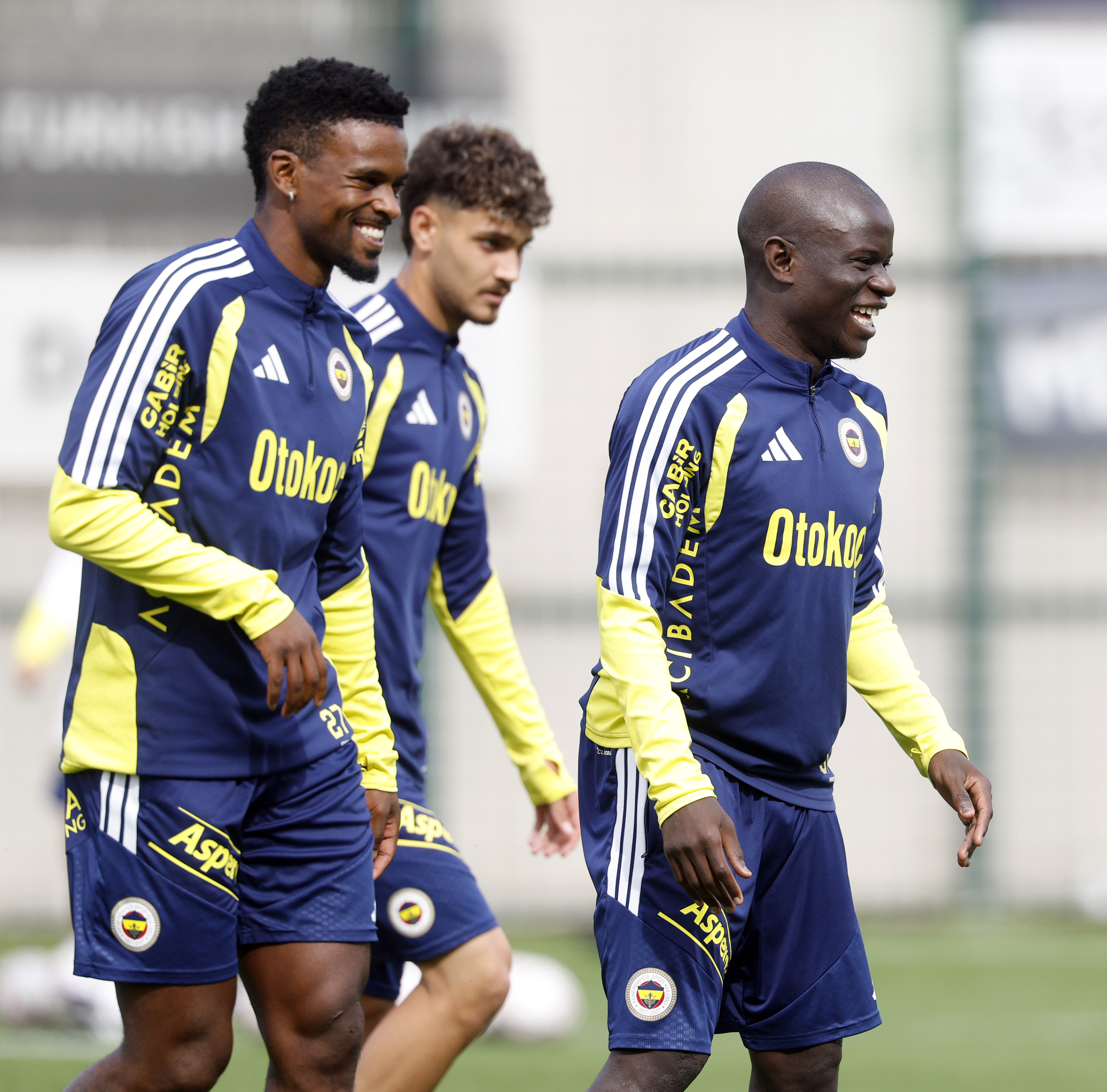 fenerbahce-caykur-rizespor-macinin-hazi-1534610-456702.jpg