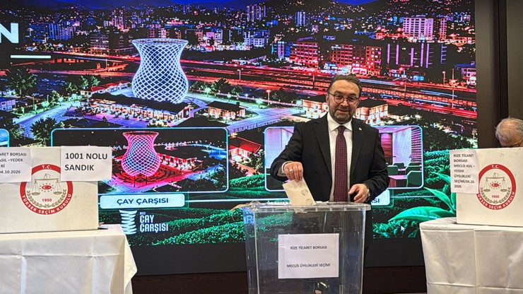 rize-ticaret-borsasi-secimleri-yapildi-baskan-mehmet-erdogan-kullanilan-oylarin-tamamini-alarak-5-kez-yonetim-kurulu-baskanligina-secildi-4-001.jpg