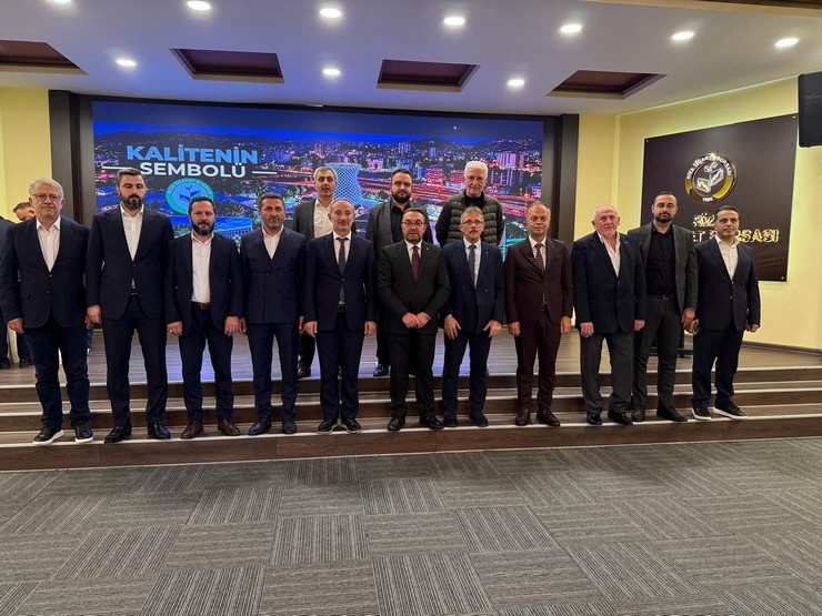 rize-ticaret-borsasinda-baskanliga-5-kez-mehmet-erdogan-secildi-2.jpg