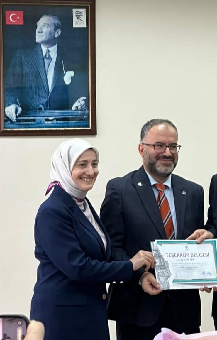 recep-tayyip-erdogan-universitesi-rteu-tip-fakultesi-dahili-tip-bilimleri-bolumu-radyoloji-anabilim-dali-baskani-ve-ogretim-uyesi-prof-dr-fatma-beyazal-celiker-tip-fakultesine-ve.jpg