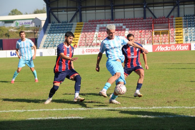 pazarspor-ligin-6-haftasinda-deplasmanda-duzce-cam-duzcespor-ile-karsi-karsiya-3.jpg