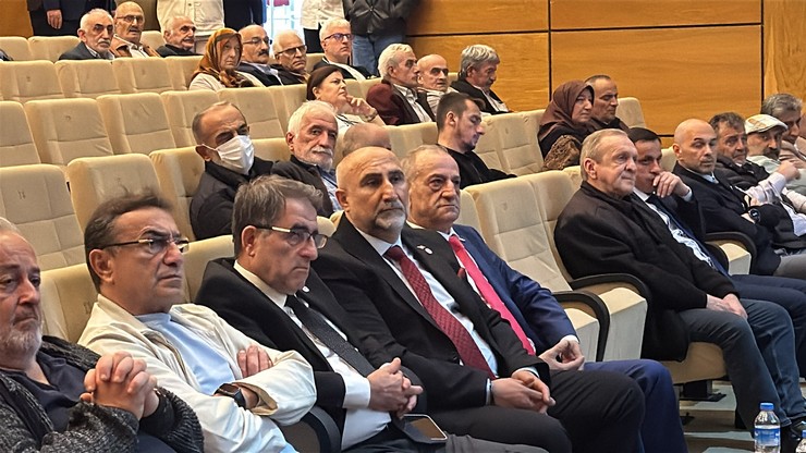 chp-genel-baskani-ozgur-ozel-ve-ekrem-imamoglunun-birlik-mesajlariyla-damga-vurdugu-yeni-parti-rize-il-baskanligi-on-seciminde-heyecan-zirvede-6.jpg