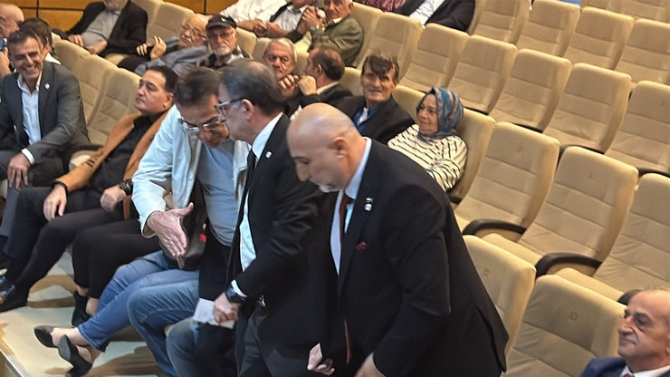 saltuk-deniz-yeni-parti-rize-il-baskanligi-on-seciminde-coskulu-bir-konusma-yaparak-partinin-temel-hedefini-net-bir-sekilde-ortaya-koydu-17.jpg