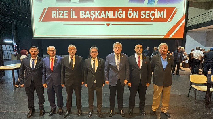 yeni-parti-rize-buyuk-il-kongresi-oncesinde-il-baskanligi-icin-on-secim-duzenlendi-16.jpg